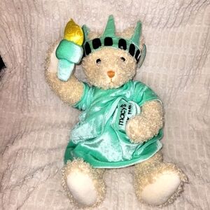 GUND Statue of Liberty TEDDY Macy's New York BEAR Plush with TAG 2005